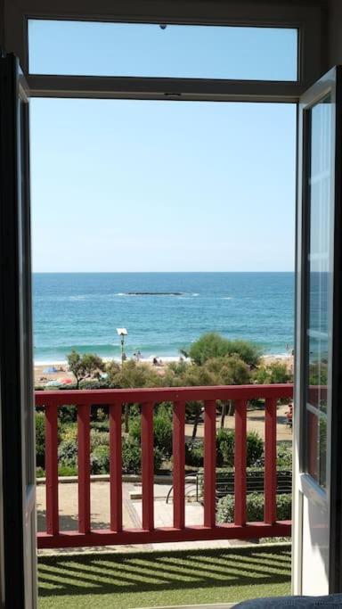 Appartement Le Sahel - Vue Imprenable Sur L'Ocean Биариц Екстериор снимка